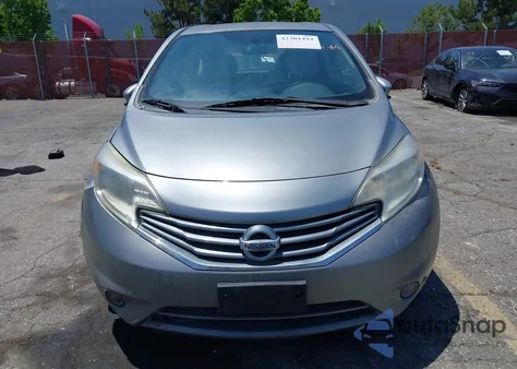 2015 Nissan Versa Note S (Sr)/S Plus/Sl/Sr/Sv z USA, uszkodzony, nr VIN 3N1CE2CP6FL376719